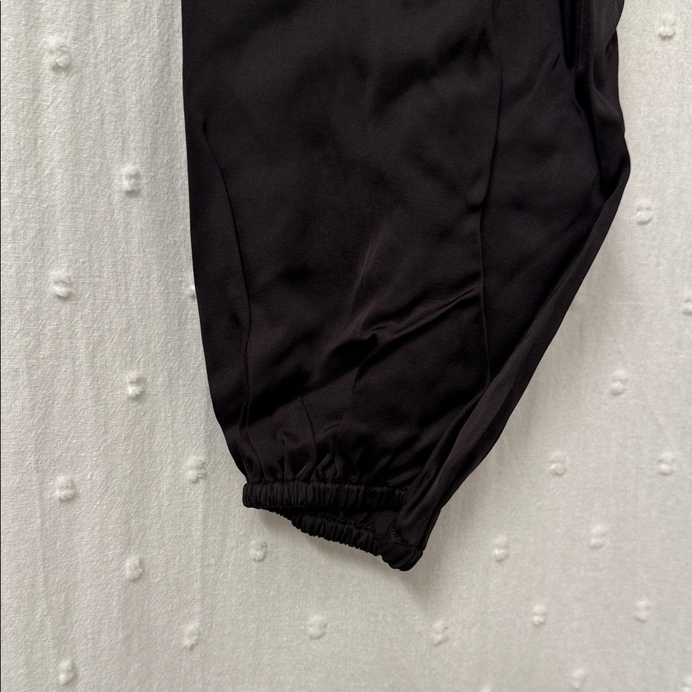 Zara Black V-Neck Lace Blouse - Picture 5 of 9